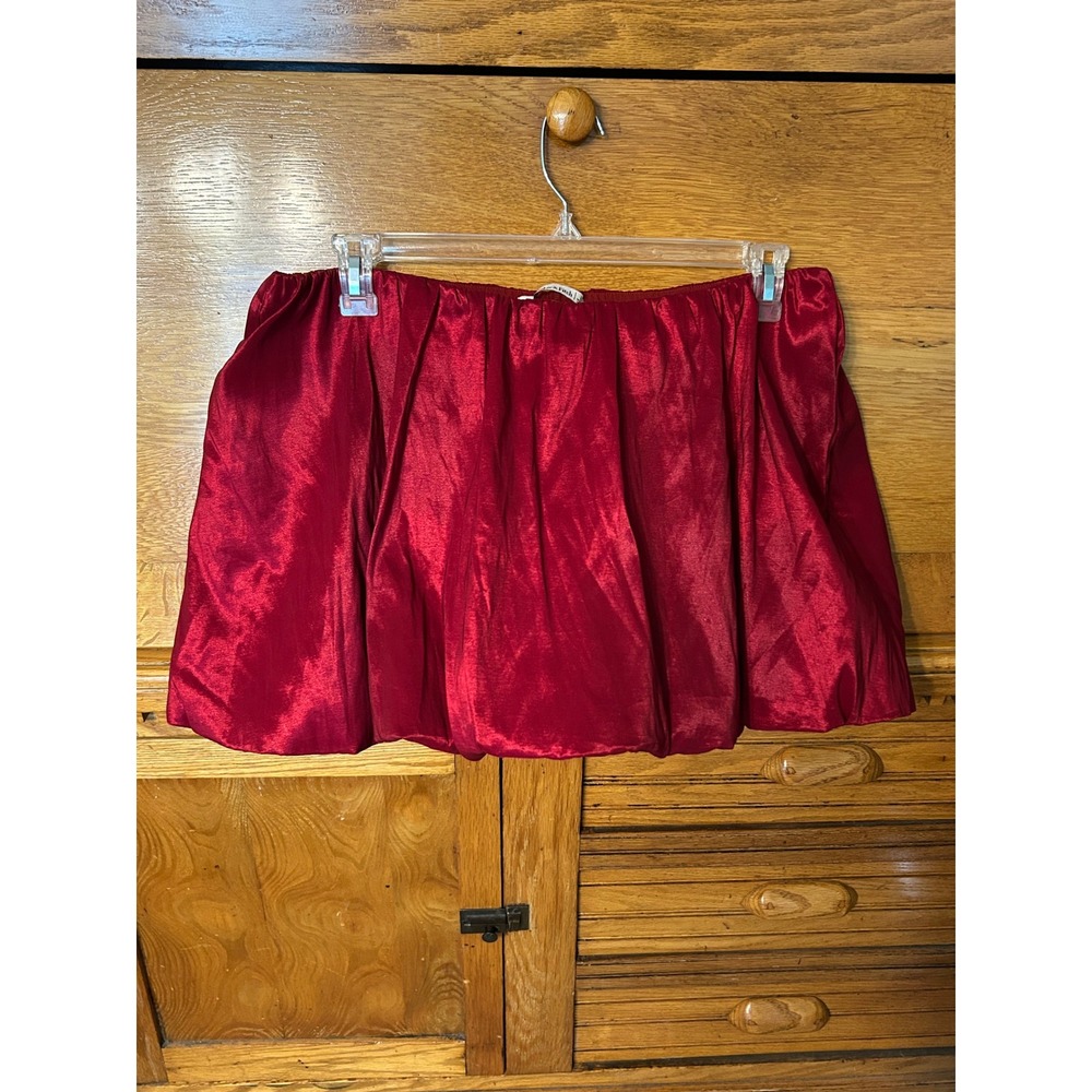 Abercrombie & Fitch Mila Y2K Indie Sleaze Red Satin Bubble Hem Mini Skort Skirt
